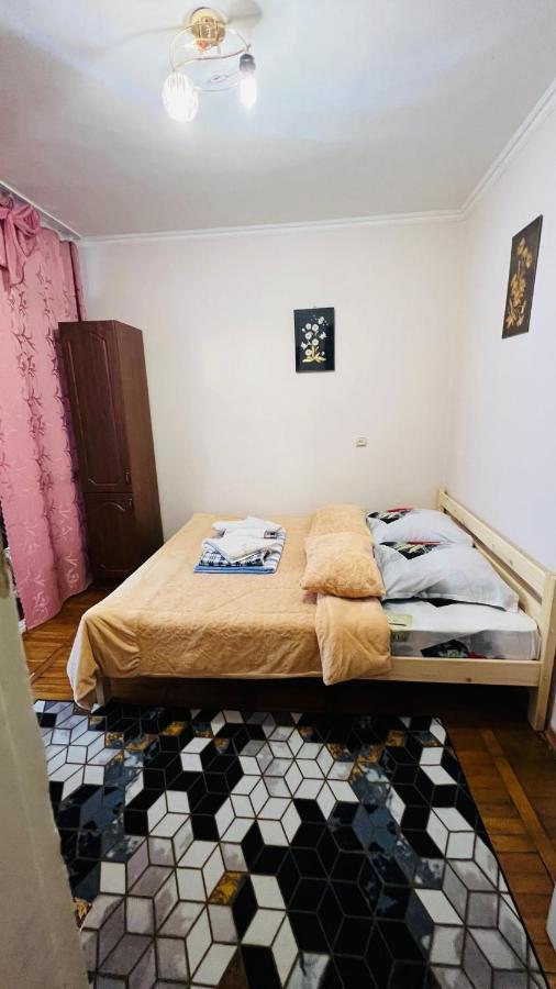 Flat Near The Sea Apartment Gagra Exterior photo