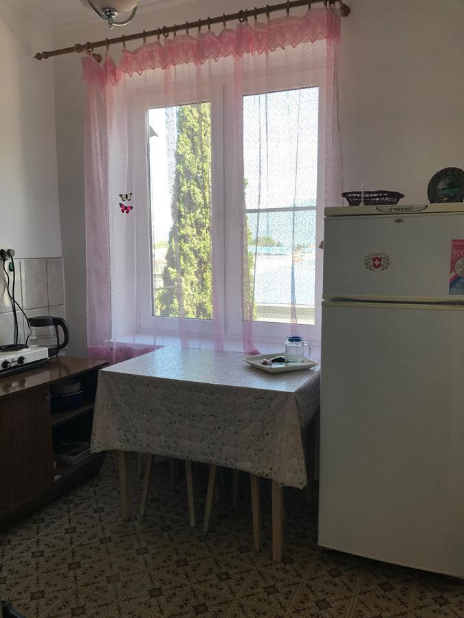 Flat Near The Sea Apartment Gagra Exterior photo